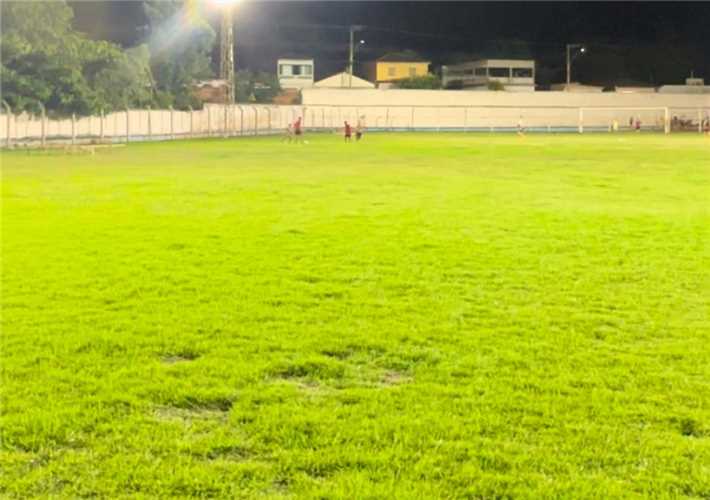 Estádio Municipal recebe iluminação de LED